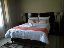 The Big 5 Chobe Lodge