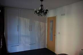 ROC APARTMENTS - Opal