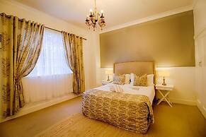 Musgrave Avenue Guest Lodge