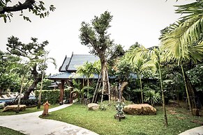 The Nine Thipthara Klongson Resort