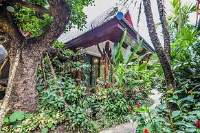 The Nine Thipthara Klongson Resort