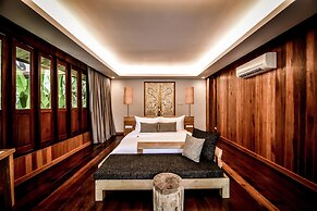 The Nine Thipthara Klongson Resort