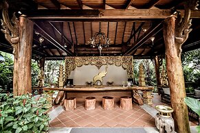 The Nine Thipthara Klongson Resort