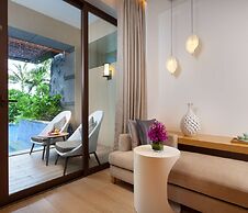 Thousand Cranes Sanya Yazhou Bay Int'l Exchange Centre