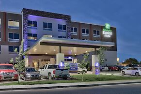 Holiday Inn Express & Suites Roswell, an IHG Hotel