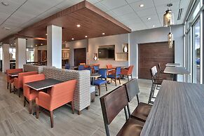 Holiday Inn Express & Suites Roswell by IHG