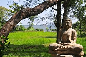 Water's Edge Anuradhapura