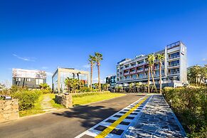 Augila Hotel Jeju Oceano Suites