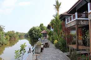 Baanrimnam Resort Trat