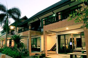 Baanrimnam Resort Trat