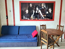 Rock Hotel First Line