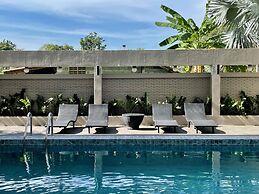 Garden Paradise Hotel & Serviced Apartment