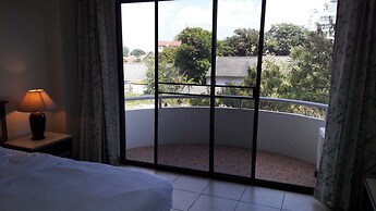 Garden Paradise Hotel & Serviced Apartment