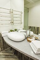 Mikhail Strogov Hotel