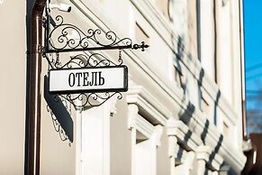 Mikhail Strogov Hotel