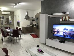 Marsascala Sea View Luxury Apartment & Penthouse