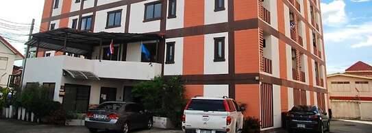 Grannylla Residence Charoenkrung