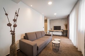 Hotel Dolphin