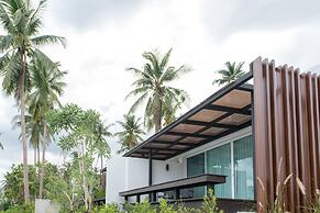 SEAnery Beach Resort