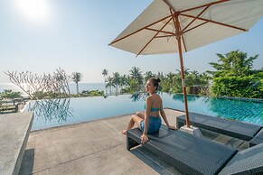 SEAnery Beach Resort