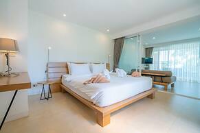 SEAnery Beach Resort