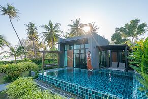 SEAnery Beach Resort