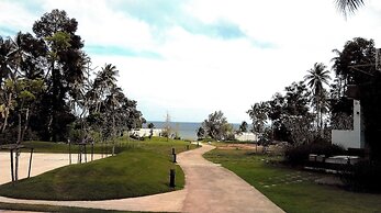 SEAnery Beach Resort