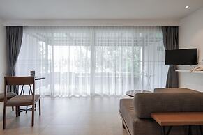 SEAnery Beach Resort