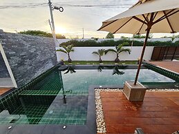 Jira Pool Villa