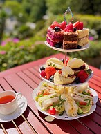 The Robin Hill Hotel