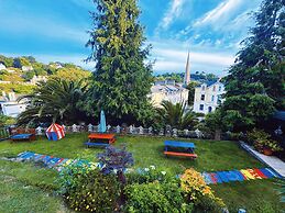 The Robin Hill Hotel