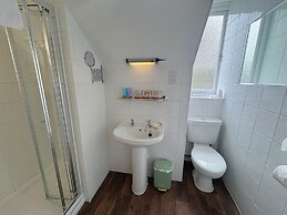 The Robin Hill Hotel