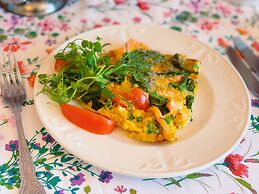 The Robin Hill Hotel