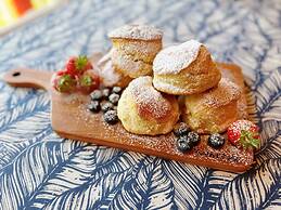 The Robin Hill Hotel