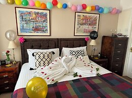 The Robin Hill Hotel