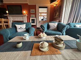 The Robin Hill Hotel