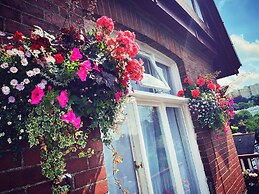 The Robin Hill Hotel