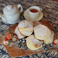 The Robin Hill Hotel