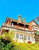 The Robin Hill Hotel