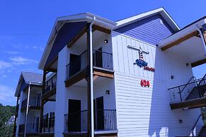 Stormy Point Village Lakeside