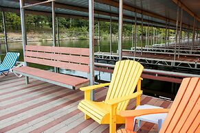 Stormy Point Village Lakeside