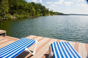 Stormy Point Village Lakeside