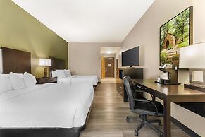 Best Western Plus Franciscan Square Inn and Suites