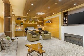 Best Western Plus Franciscan Square Inn and Suites