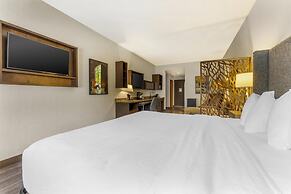 Best Western Plus Franciscan Square Inn and Suites