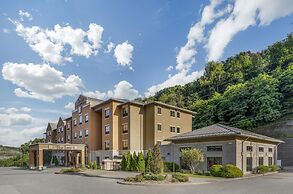 Best Western Plus Franciscan Square Inn and Suites