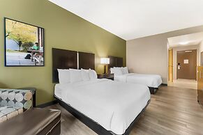 Best Western Plus Franciscan Square Inn and Suites