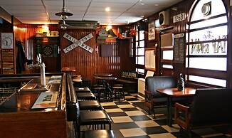 Southern Railway Hotel Goulburn