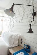 Airline Inn - Kaohsiung Station