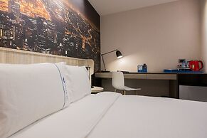 Airline Inn - Kaohsiung Station